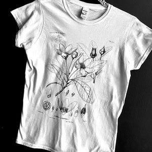 NWOT Botanical T shirt, hand printed in the UK. Size Medium, fits like Small